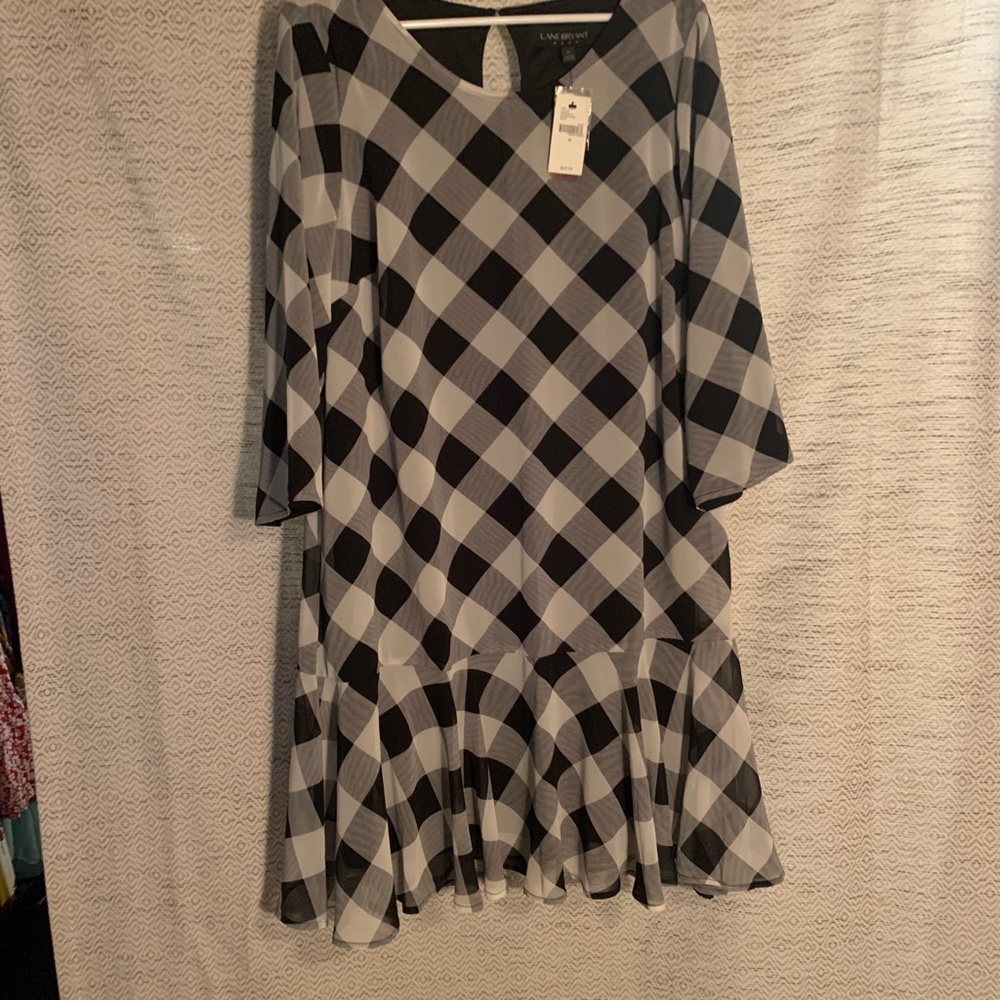 Black/White Dress